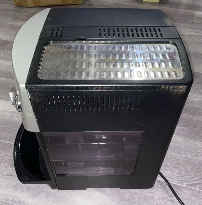 Кавомашина Delonghi ESAM 3100.SB