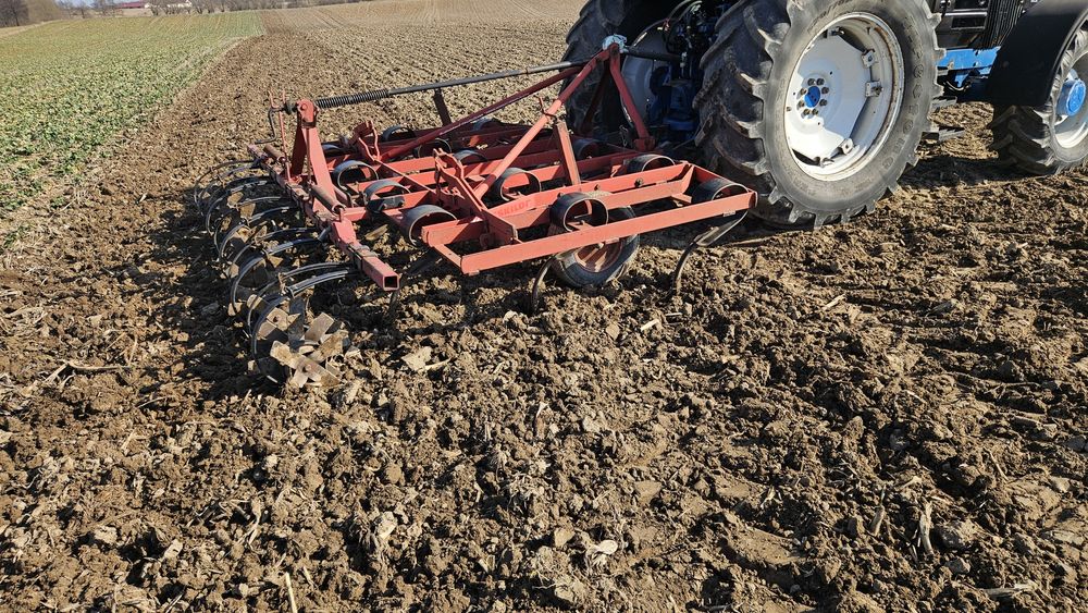Gruber kultywator agregat ścierniskowy kongskilde vibroflex 3.2m składany