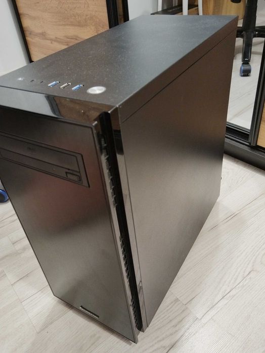 Obudowa Chieftec Hawk Glass 02B-OP   STAN IDEALNY