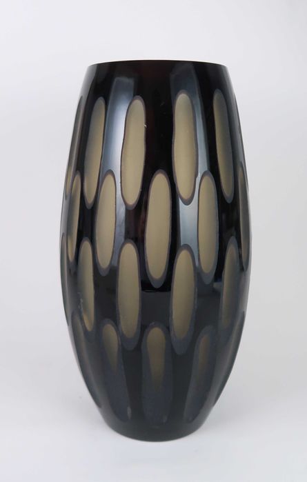 Jarra Art Deco em vidro lapidado