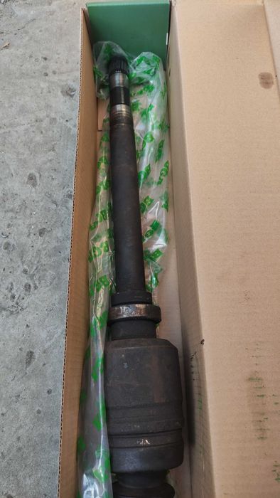 Полуось передняя правая Fiat Ducato, Citroen Jumper, Peugeot Boxer б.у