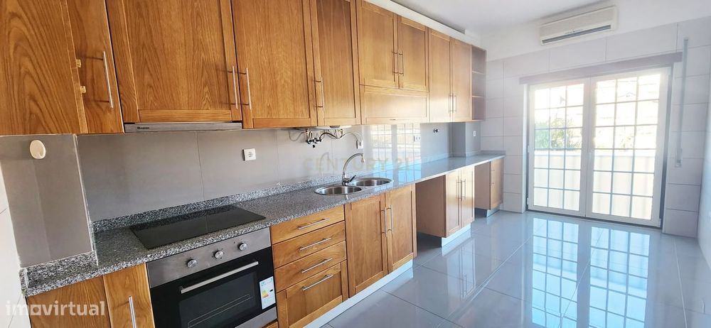 Apartamento T3 no centro de Viseu