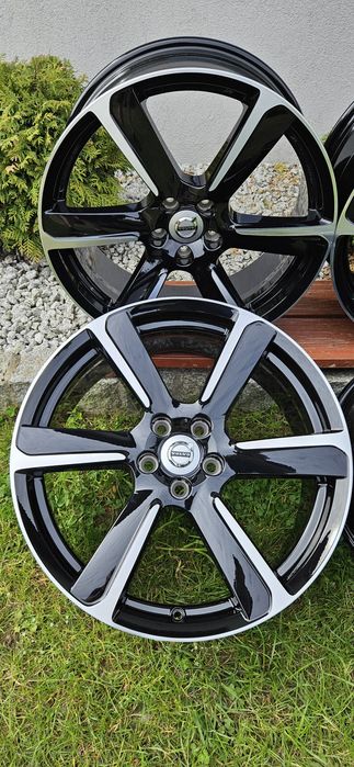 VOLVO XC40/60/90 - S/V40,60,90 - felgi 19"