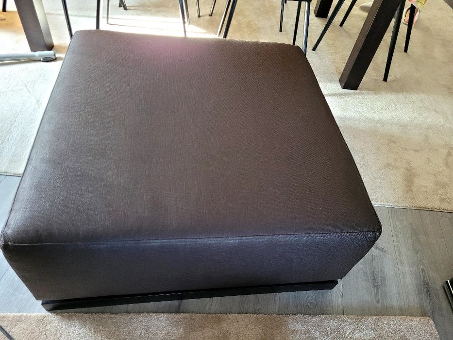 Mesa Puff de centro, almofadado em pele, castanho