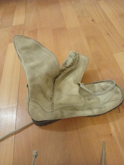 Buty vagabond skóra kozia 37 biale futerko