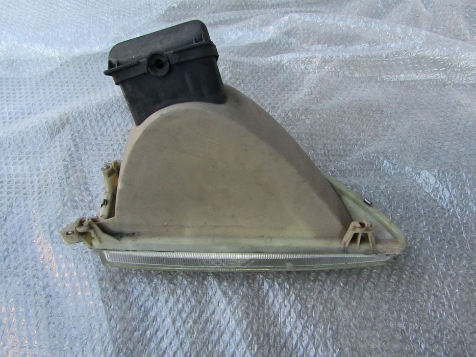 Farol Peugeot 106 ano 1994 original (ver descrição)