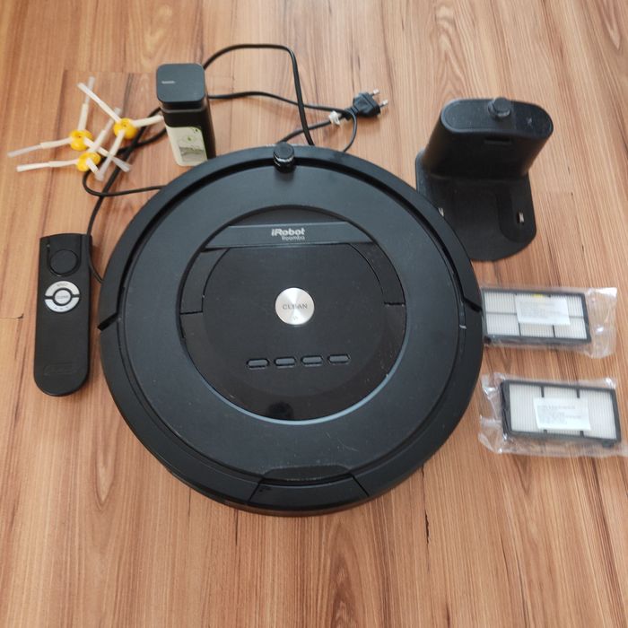 iRobot roomba 805