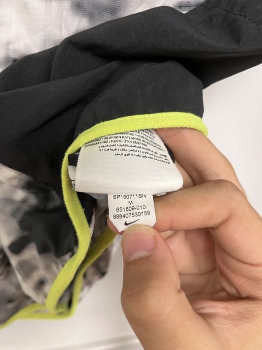 Жіноча бігова Вітровеа Nike Printed Trail Kiger Full-Zip Running Jacket