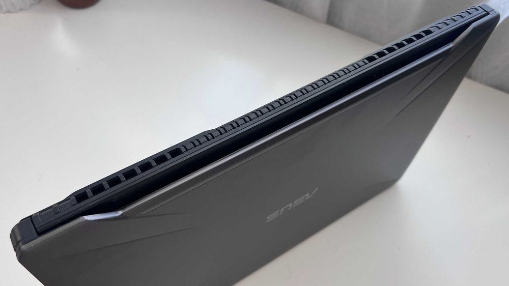 17дюймов! Игровой ноутбук Asus TUF Gaming 17 (Ryzen RX 6гб, 1650,3050)