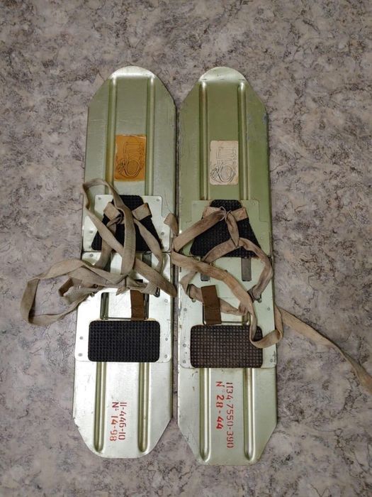 Снігоступи,дюраль.Авіаційні, розкладні