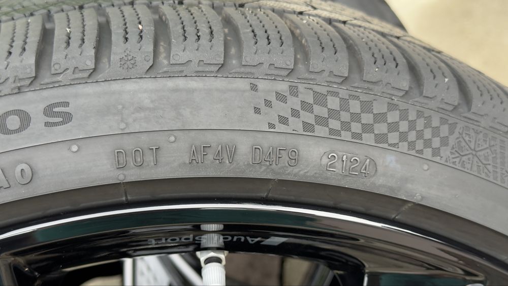 Audi rs6 rs7 r22 285/30/22 continental sq7 sq8 rsq8