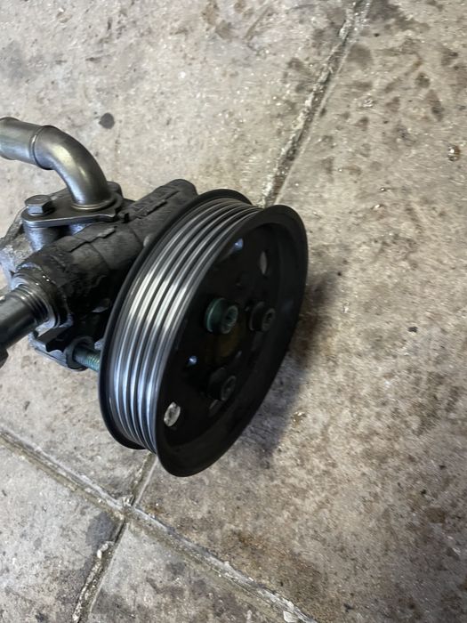 Bomba direcao assistida pd a3 8l golf iv leon 1m