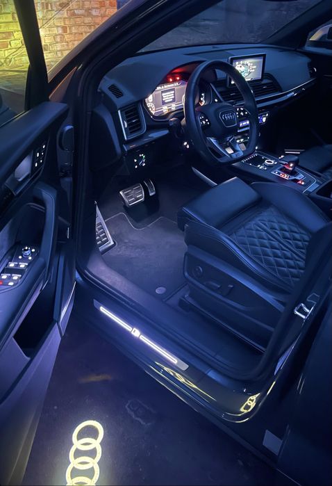 Audi SQ5 2018. Premium +