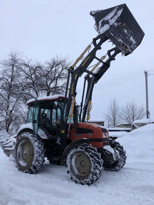 Швидкознімний фронтальний навантажувач GENERAL з доставкою по Україні