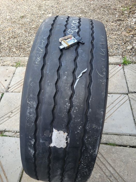 шини 385/65r22.5 michelin