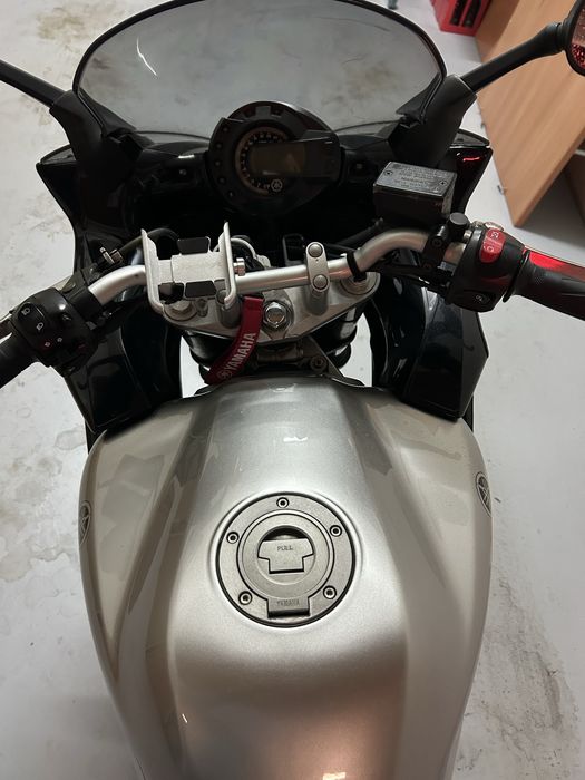 Yamaha Fazer em excelente estado, garagem