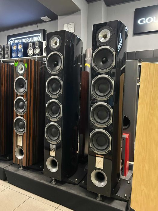 Triangle Magellan Quator 40th czarny lakier piano OKAZJA! OUTLET! PARA