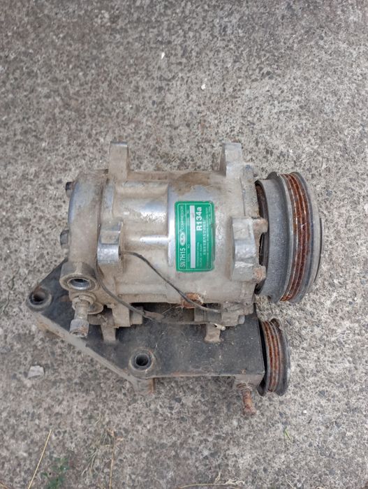 Продам компрессор кондиционера дали шател