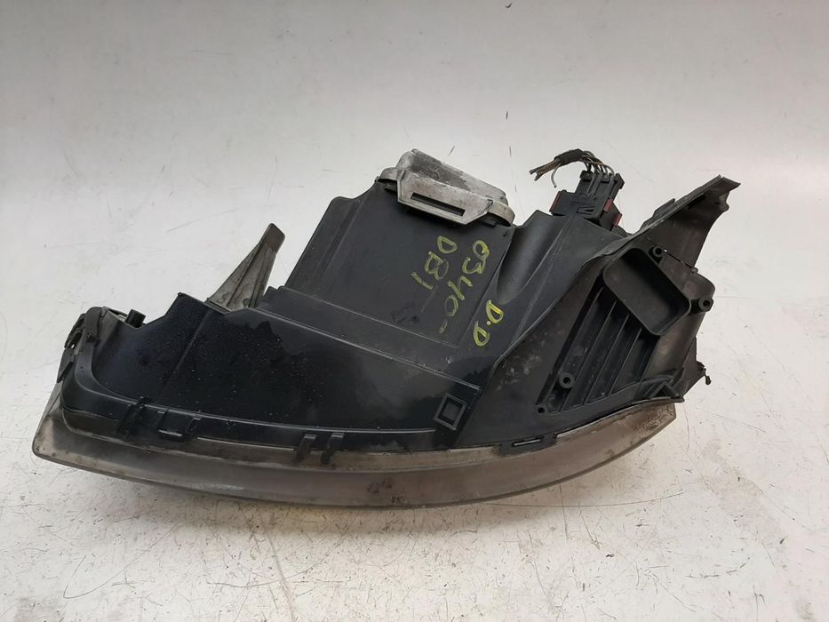 farol direito opel corsa
