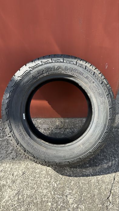 235/65 R17 Всесезонні АТ шина Triangle Agilex 292 235/65 R17