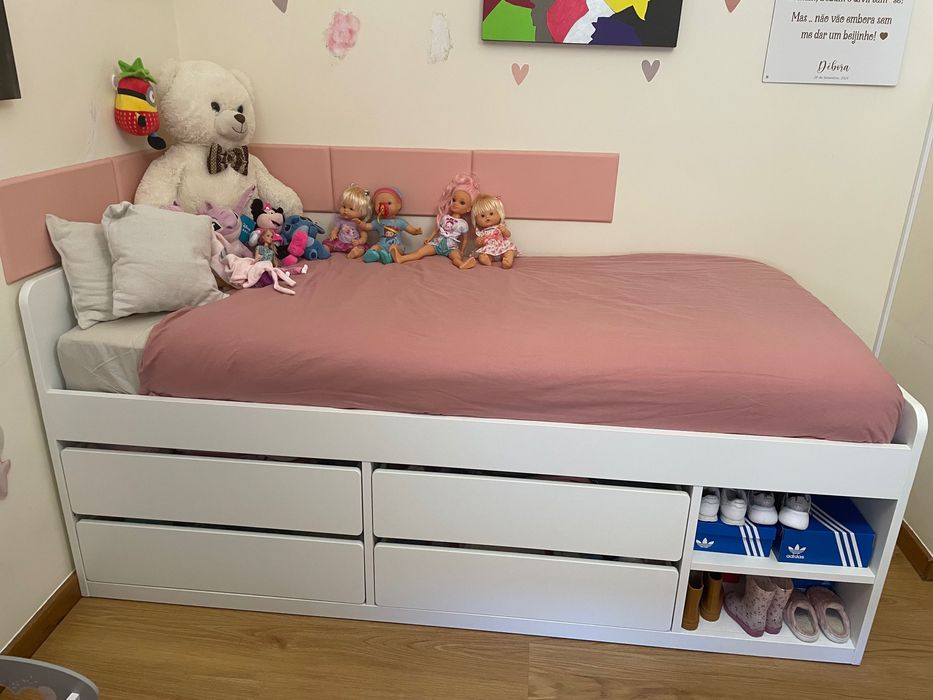 Cama 90x200 com estrado e colchão incluído novo