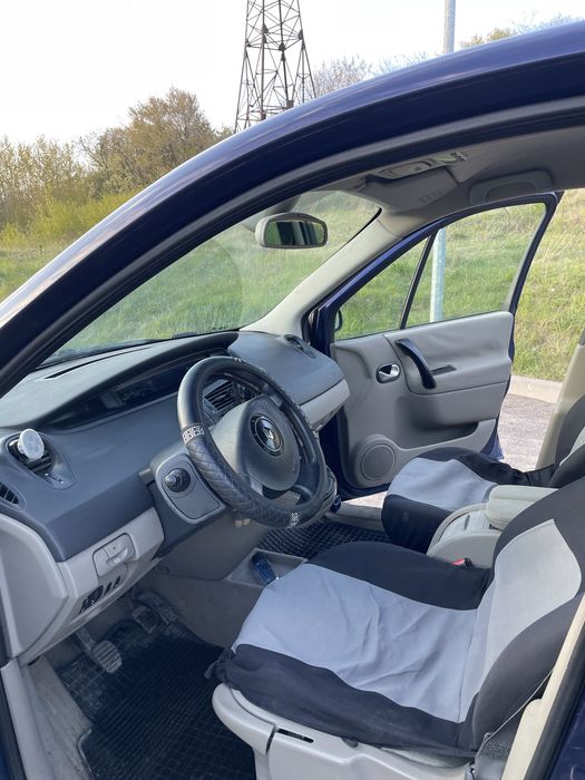Renault Grand-Scenic 2