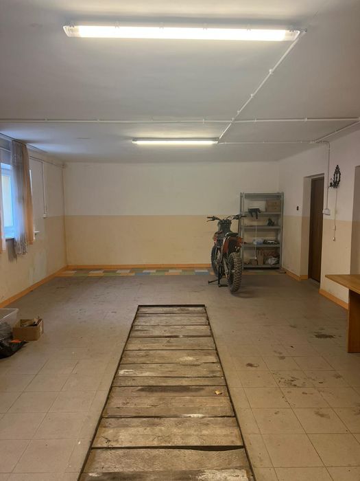 Mam do wynajęcia garaż 50m2