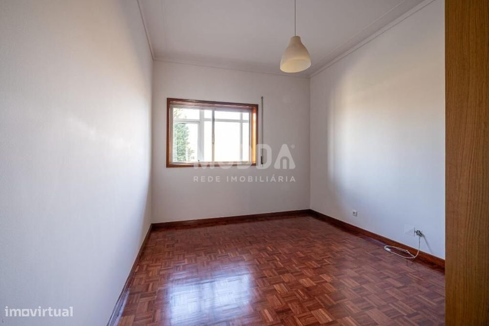 T4 com garagem | Habitação Própria ou Investimento  | Localização Prem