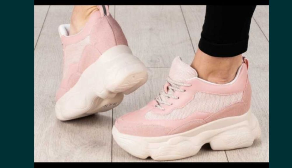 Классные качественные кроссовки\ сникерсы.Розовая пудра.