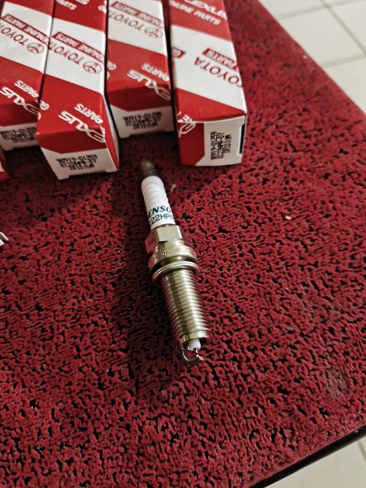 Свічки запалювання Toyota