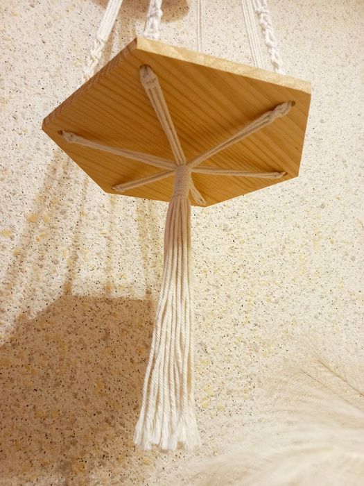 Підвісна полиця для квітів макраме бохо біла кашпо кошик плетений