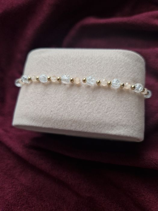 Bransoletka na gumce koraliki