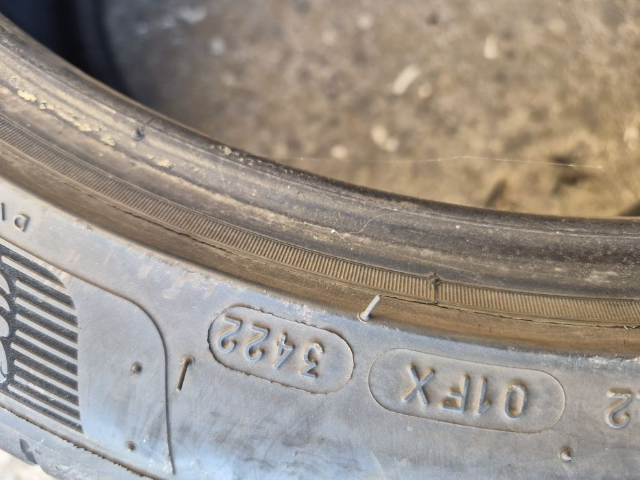 ПАРА 255/40ZR20 Michelin