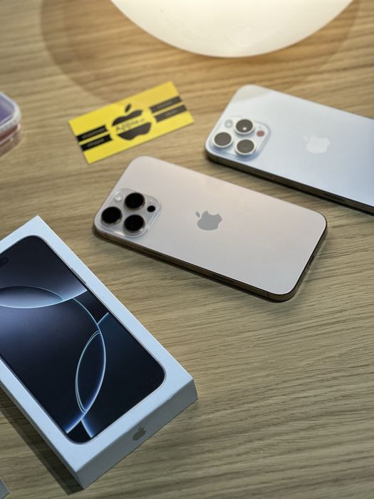 iPhone 16 Pro max 256Gb black, natural, desert, white
