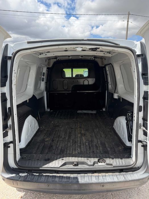 Kangoo Longa 1.5 dci 2017 c/Iva C/Garantia