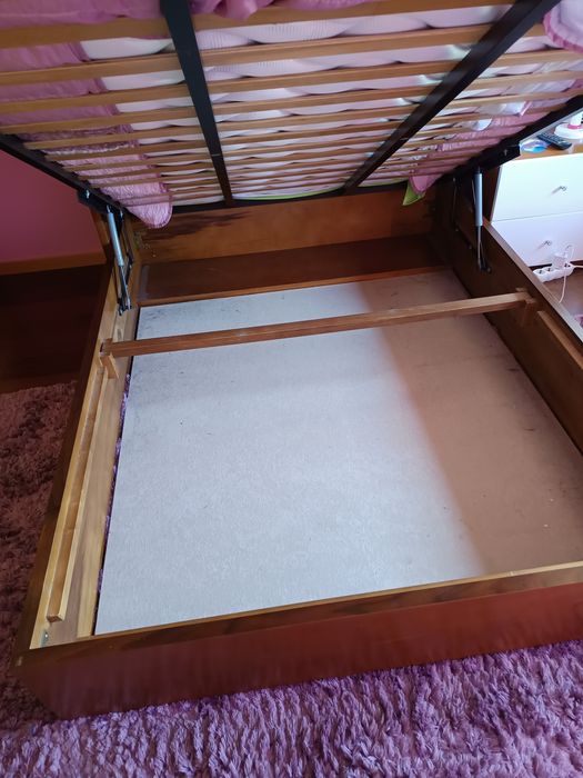 Mobília de quarto seminova