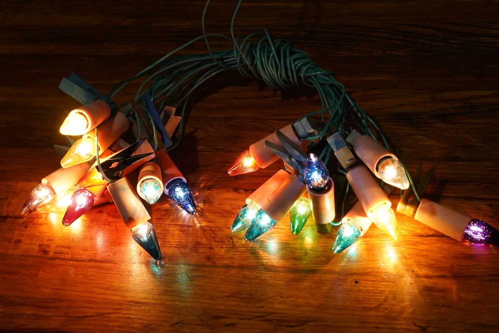 Капельки с прищепками лампочки гирлянда новогодняя