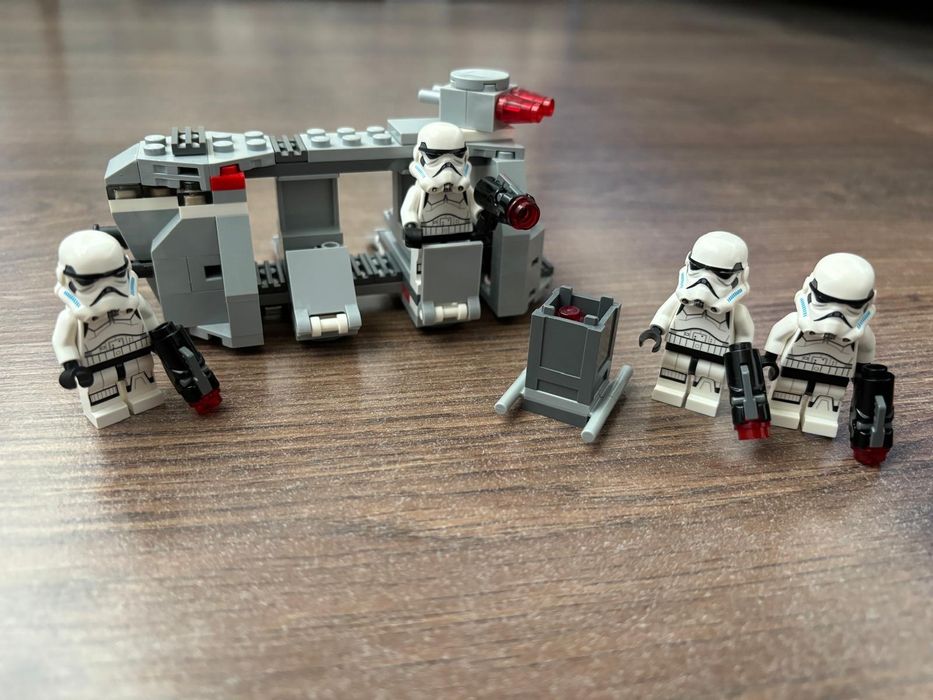 LEGO Star Wars # 75078 - Transporte de Tropas Imperiais