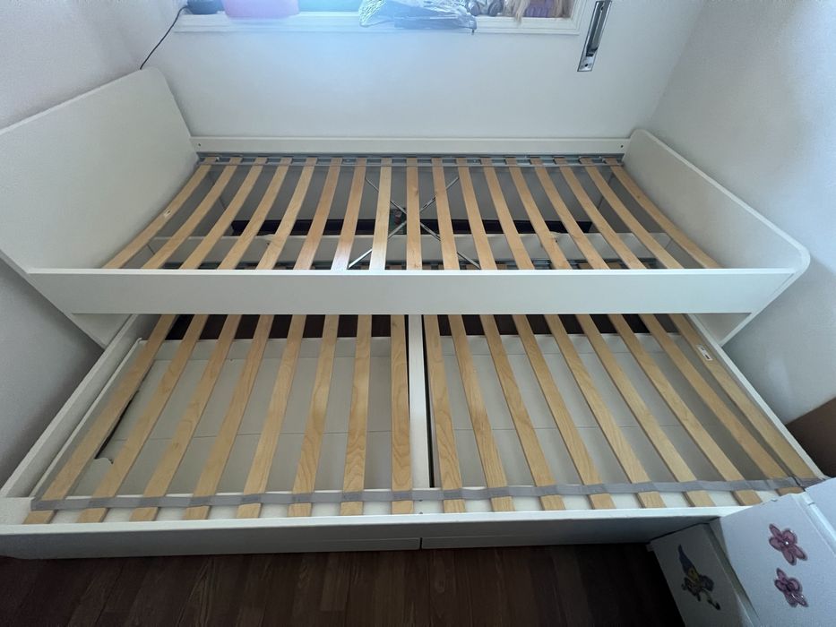 Cama Ikea + 1 colchão
