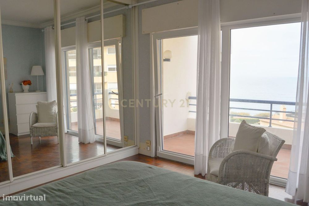 T2 Mobilado com Vista Mar | Guia de Cascais
