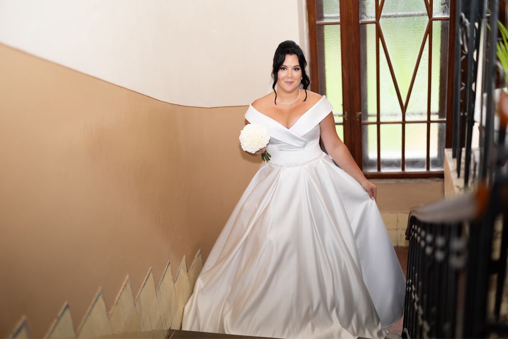 Весільна сукня  з вирізом l-xl-xxl, 46-52