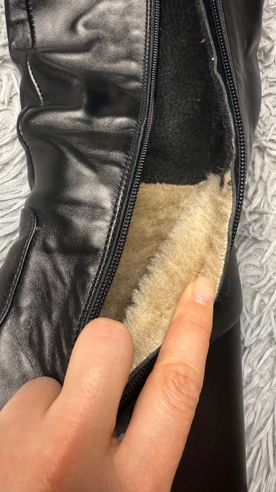 Чоботи на підборах