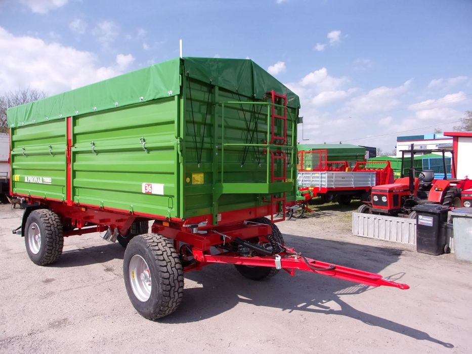 Pronar Przyczepa dwuosiowa paletowa PRONAR PT680 -14t, PT612 -12t, PT612L -12t, wywrotka z trójstronnym wywrotem, przyczepa ciężarowo-rolnicza  Dostępna w Rad Masz, Rolamsz Opoczno