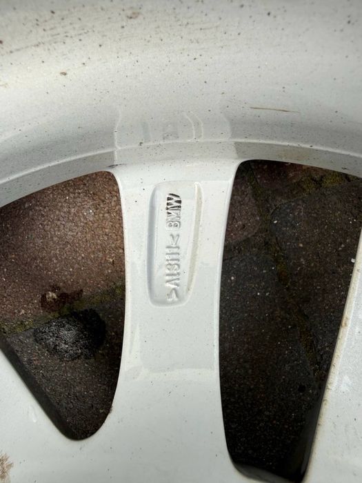 Колеса BMW r16 з резиною