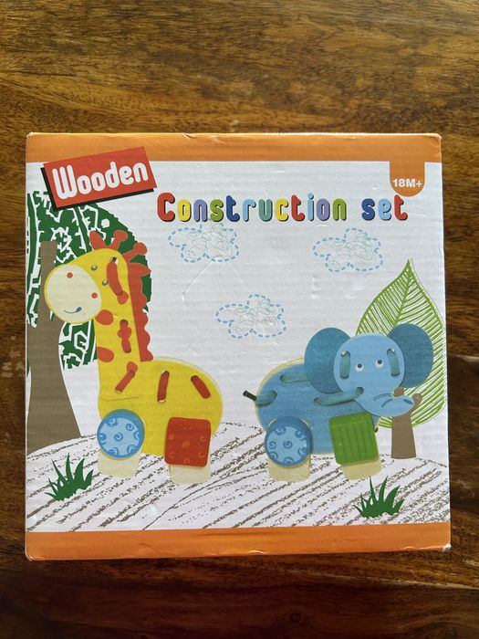 Klocki konstrukcyjne wooden construktion set