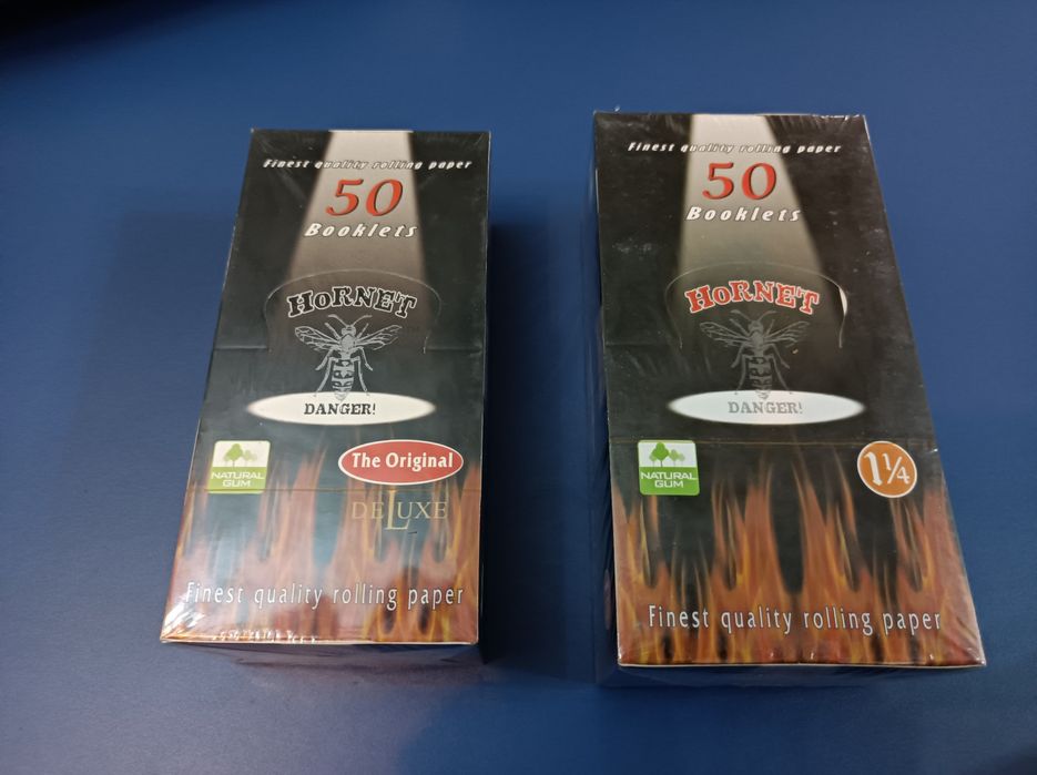 Caixa de Mortalhas com 50 livros, dois tamanhos