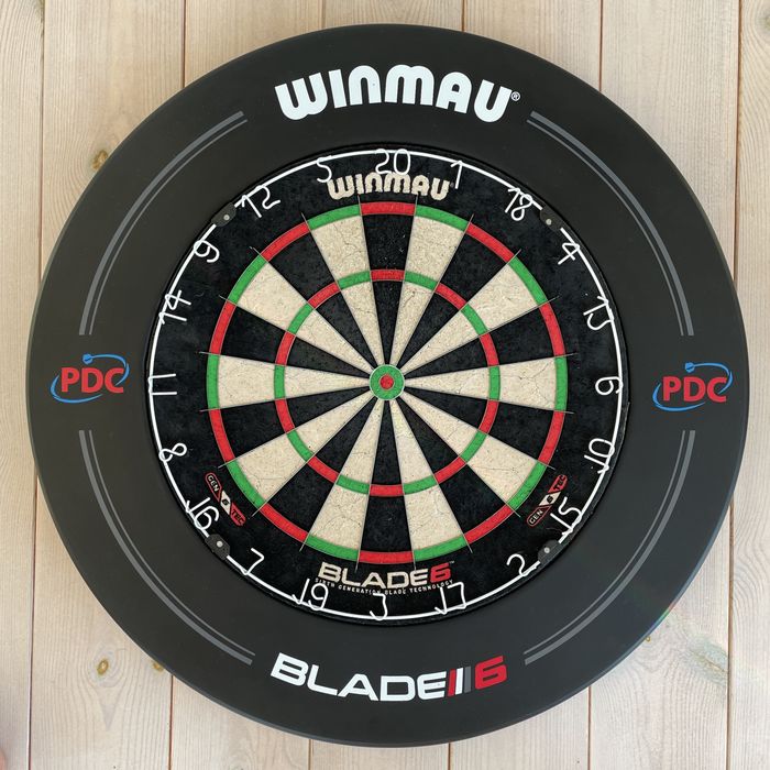 Winmau Blade 6 + Winmau pro || tablica + opona ochronna