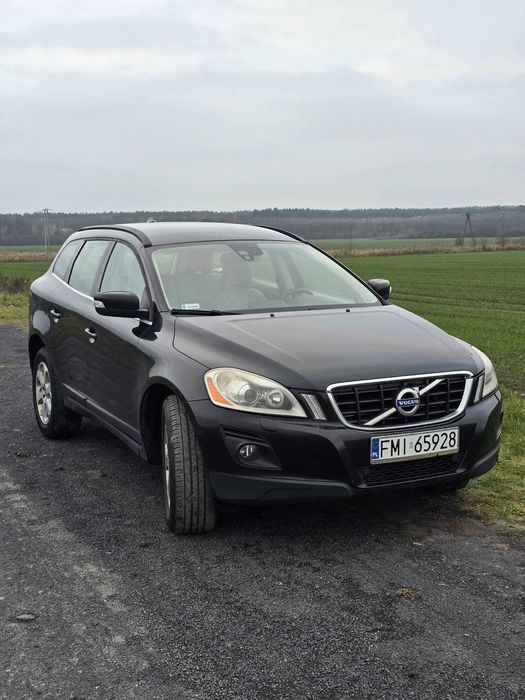 VOLVO XC60 2.4 D5