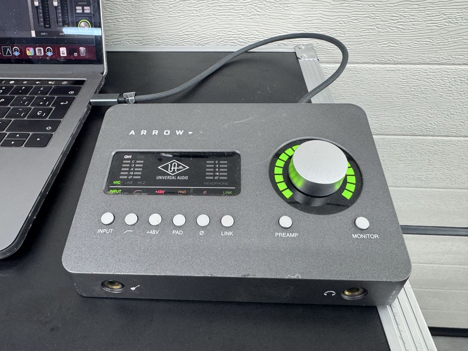 Universal audio Arrow okazja pluginy za 10 tys pln uad 2 najtaniej