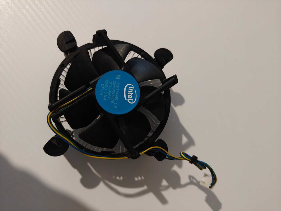 Procesor Intel Pentium G4560